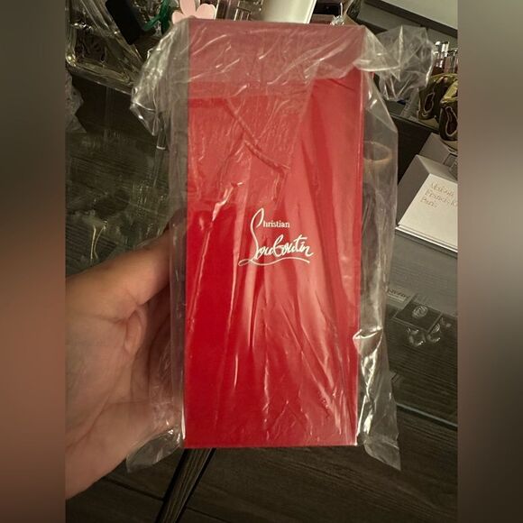 CHRISTIAN LOUBOUTIN Rouge Louboutin Matte Fluid Lip Color Patibaba 009F - Picture 13 of 14